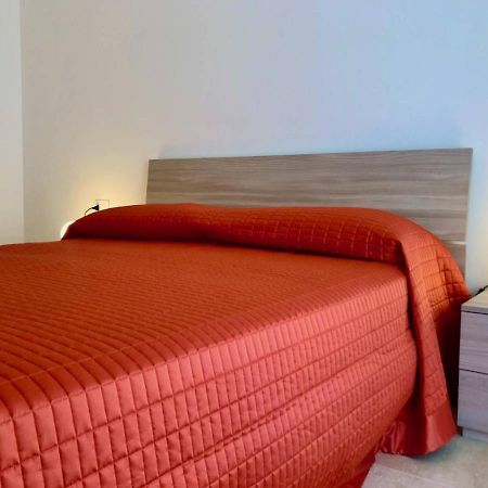 Appartamento Iris San Vincenzo Exterior photo