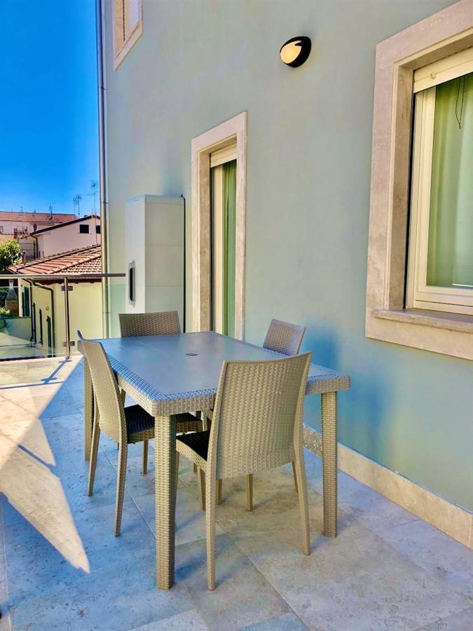 Appartamento Iris San Vincenzo Exterior photo